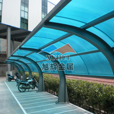 阳光板车棚