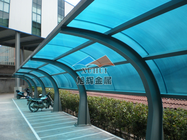 阳光板车棚