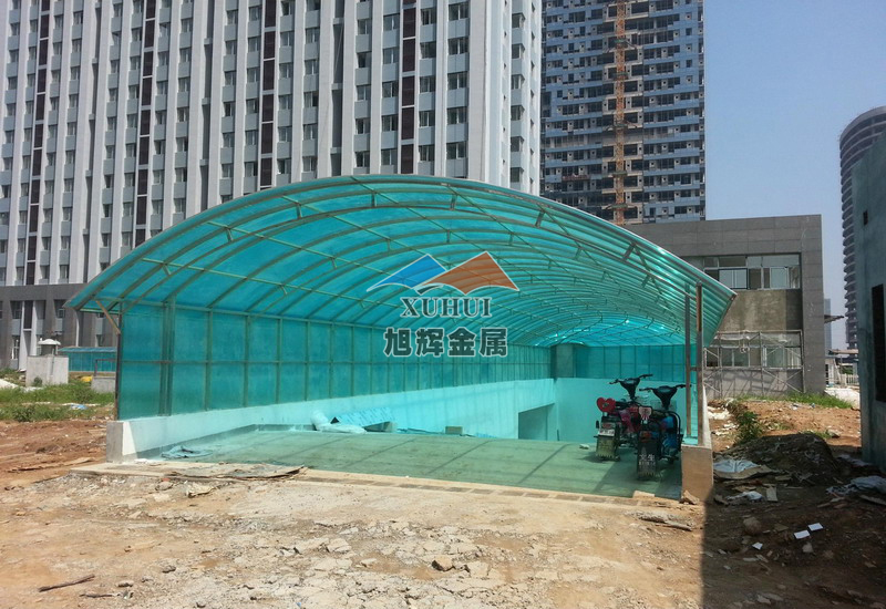地下车库入口雨棚