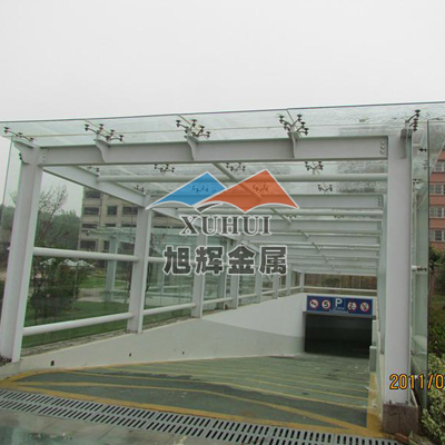 地下车库入口雨棚