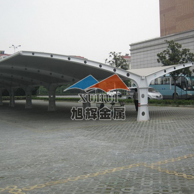张拉膜车棚